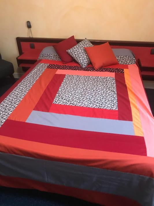 Chez Michel Bed & Breakfast Bedous Bagian luar foto