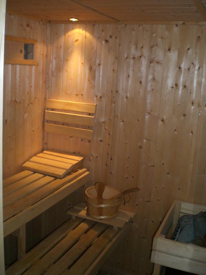Chez Michel Bed & Breakfast Bedous Bagian luar foto